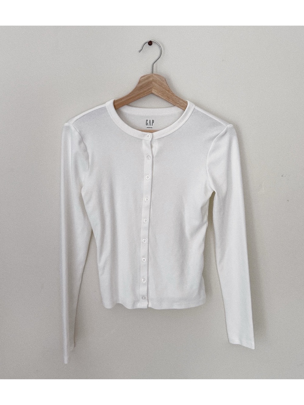 gap modern crewneck cardigan